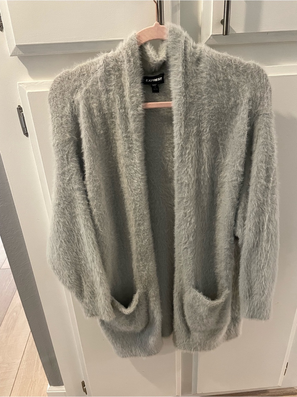 Express Women's Cozy Open-Front Fuzzy Cardigan — Light Gray, size XS